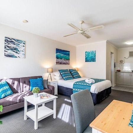 Glenelg Central Studio Aqua Bagian luar foto